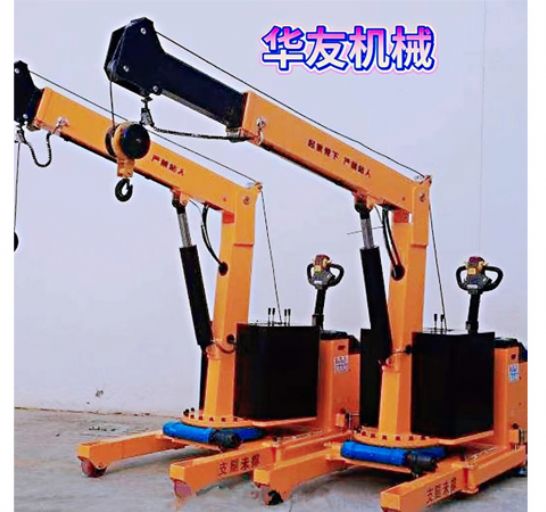 點(diǎn)擊查看詳細(xì)信息<br>標(biāo)題：移動(dòng)式小吊機(jī)(室內(nèi)外通用) 閱讀次數(shù)：2368