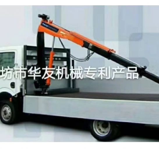 點(diǎn)擊查看詳細(xì)信息<br>標(biāo)題：車(chē)載小吊機(jī)  液壓小吊機(jī) 閱讀次數(shù)：3462
